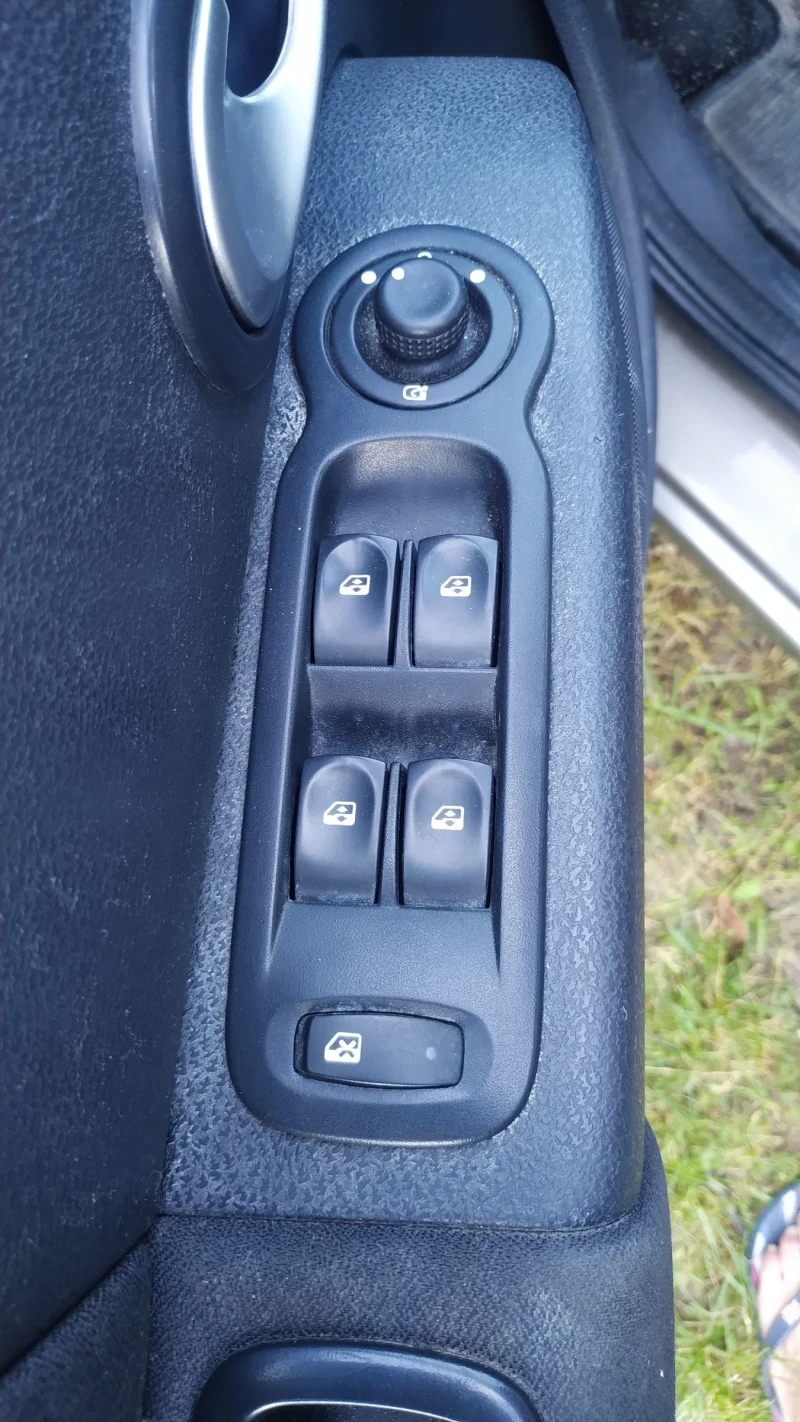 Renault Modus Grand Modus 1.2 Tce, снимка 10 - Автомобили и джипове - 53133520