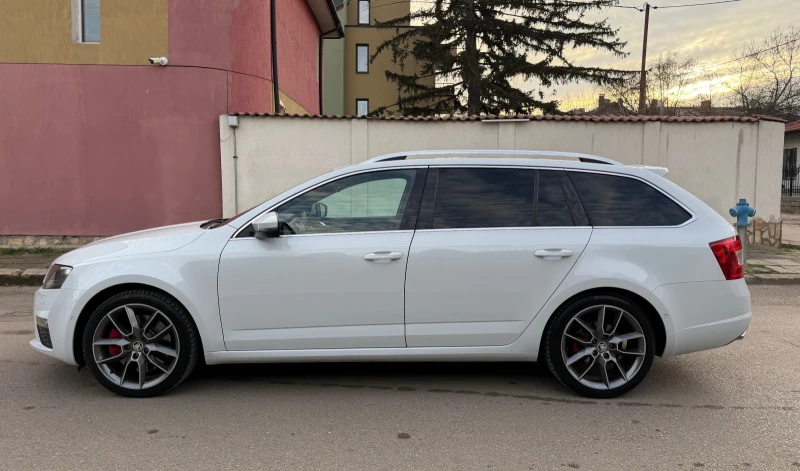 Skoda Octavia VRS Автоматик Внис Швейцария, снимка 3 - Автомобили и джипове - 52829972