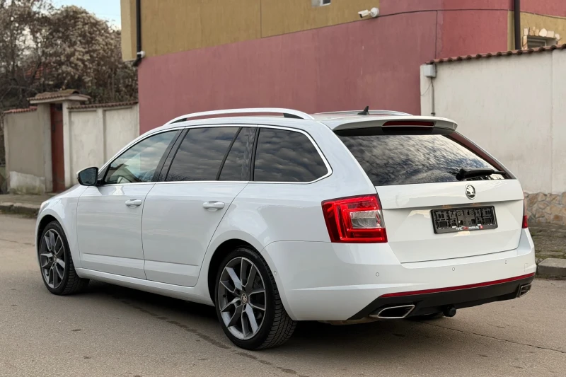 Skoda Octavia VRS Автоматик Внис Швейцария, снимка 4 - Автомобили и джипове - 52829972