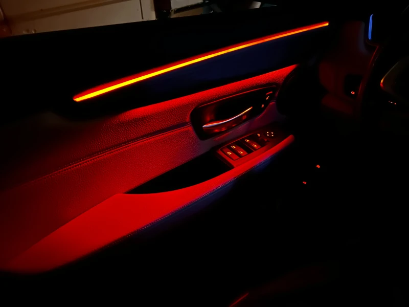 BMW 2 Active Tourer 225Xe iPerformance, снимка 8 - Автомобили и джипове - 52877559