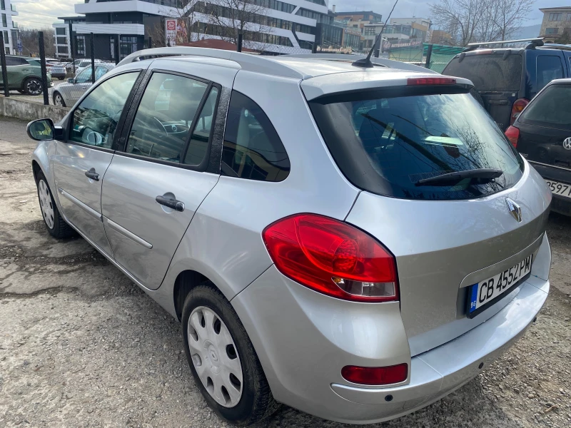 Renault Clio 1.5 dci NAVI , снимка 8 - Автомобили и джипове - 53009413