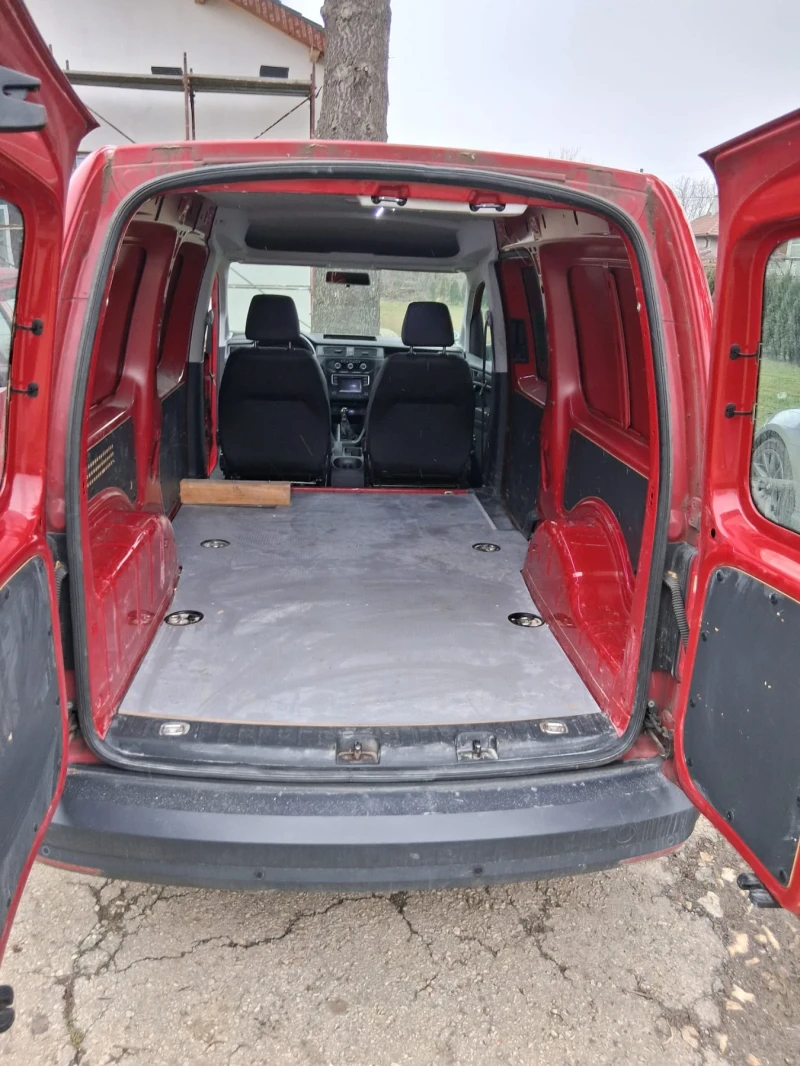 VW Caddy Maxi , снимка 6 - Автомобили и джипове - 53300571