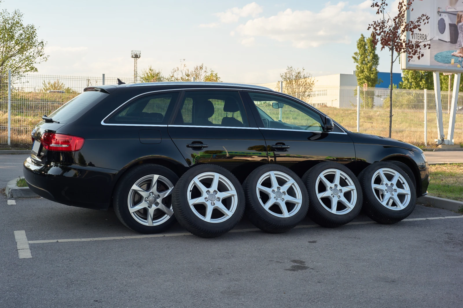 Audi A4 Avant 2.0TDI - изображение 8