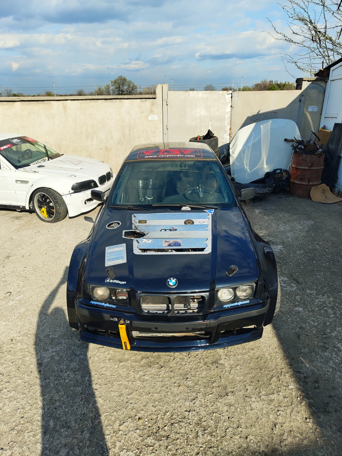BMW 330  - изображение 2
