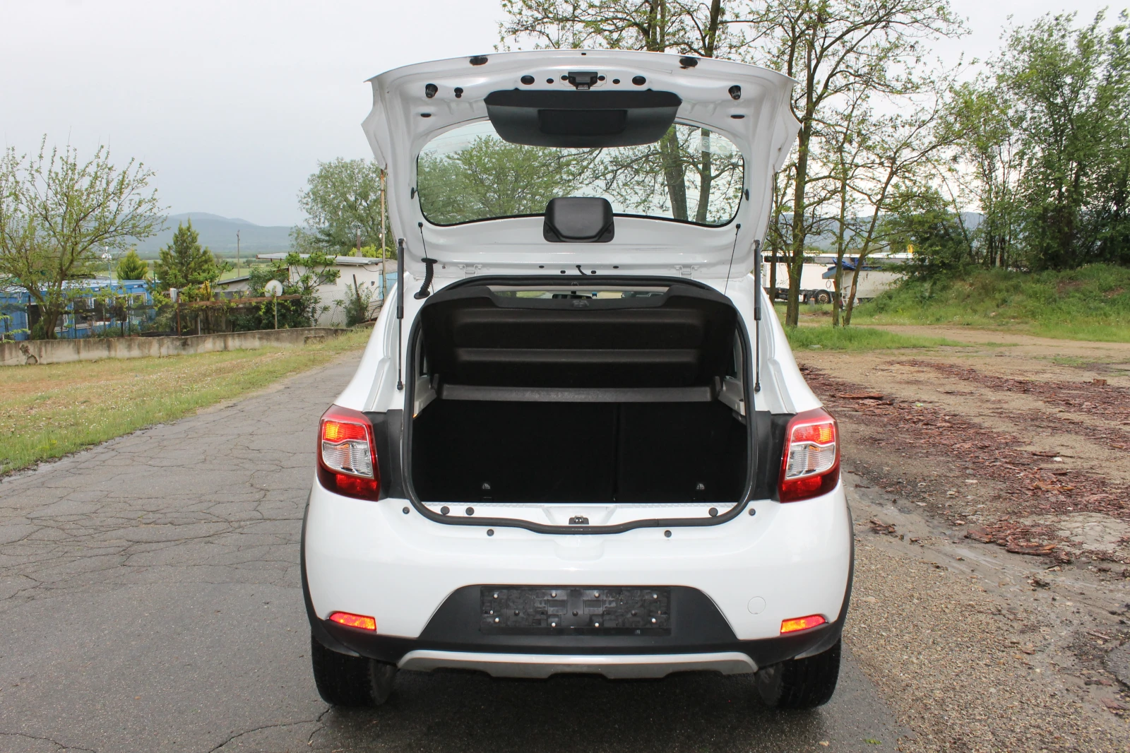 Dacia Sandero 210000км., ИТАЛИЯ, НОВ ВНОС - изображение 10