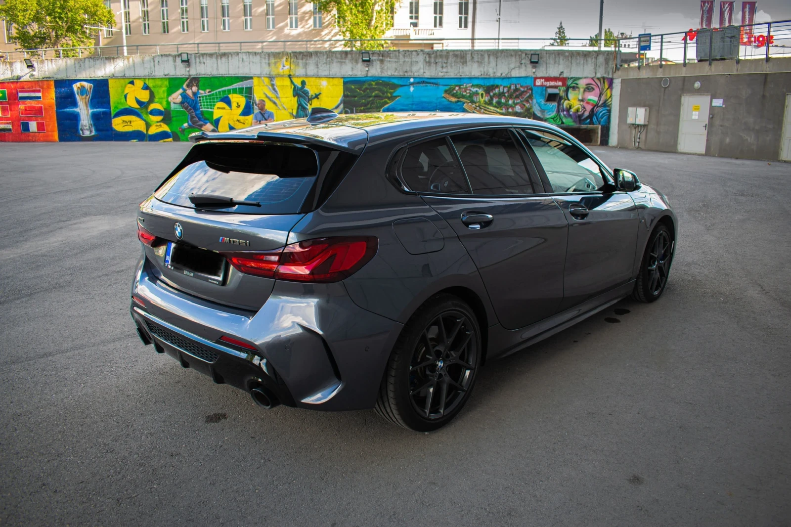 BMW M135 xDrive - ИНТЕРЛИЙЗ ЛИЗИНГ - изображение 2