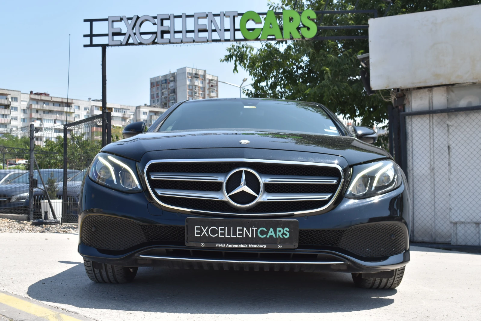 Mercedes-Benz E 220  - изображение 6
