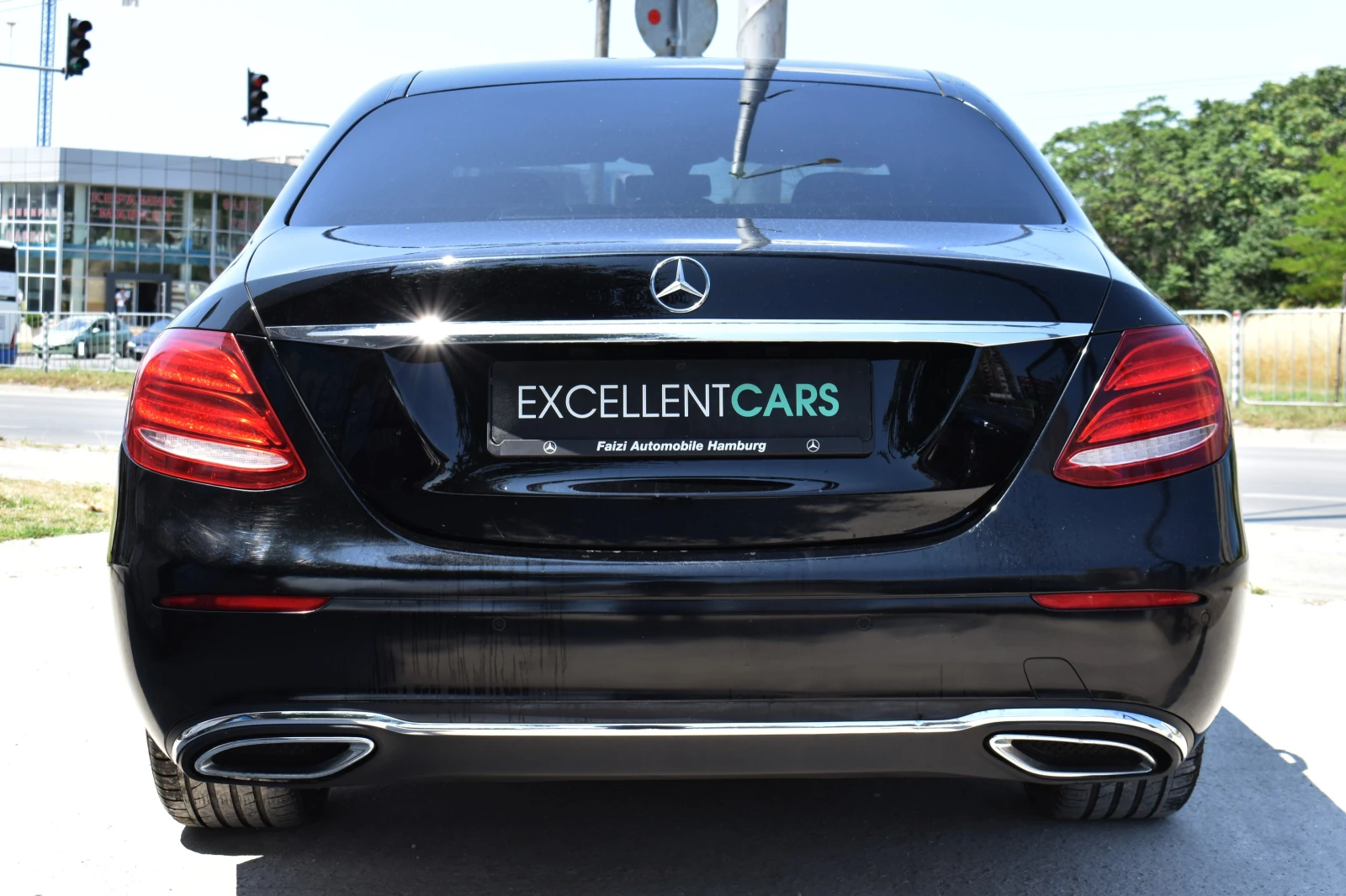 Mercedes-Benz E 220  - изображение 7