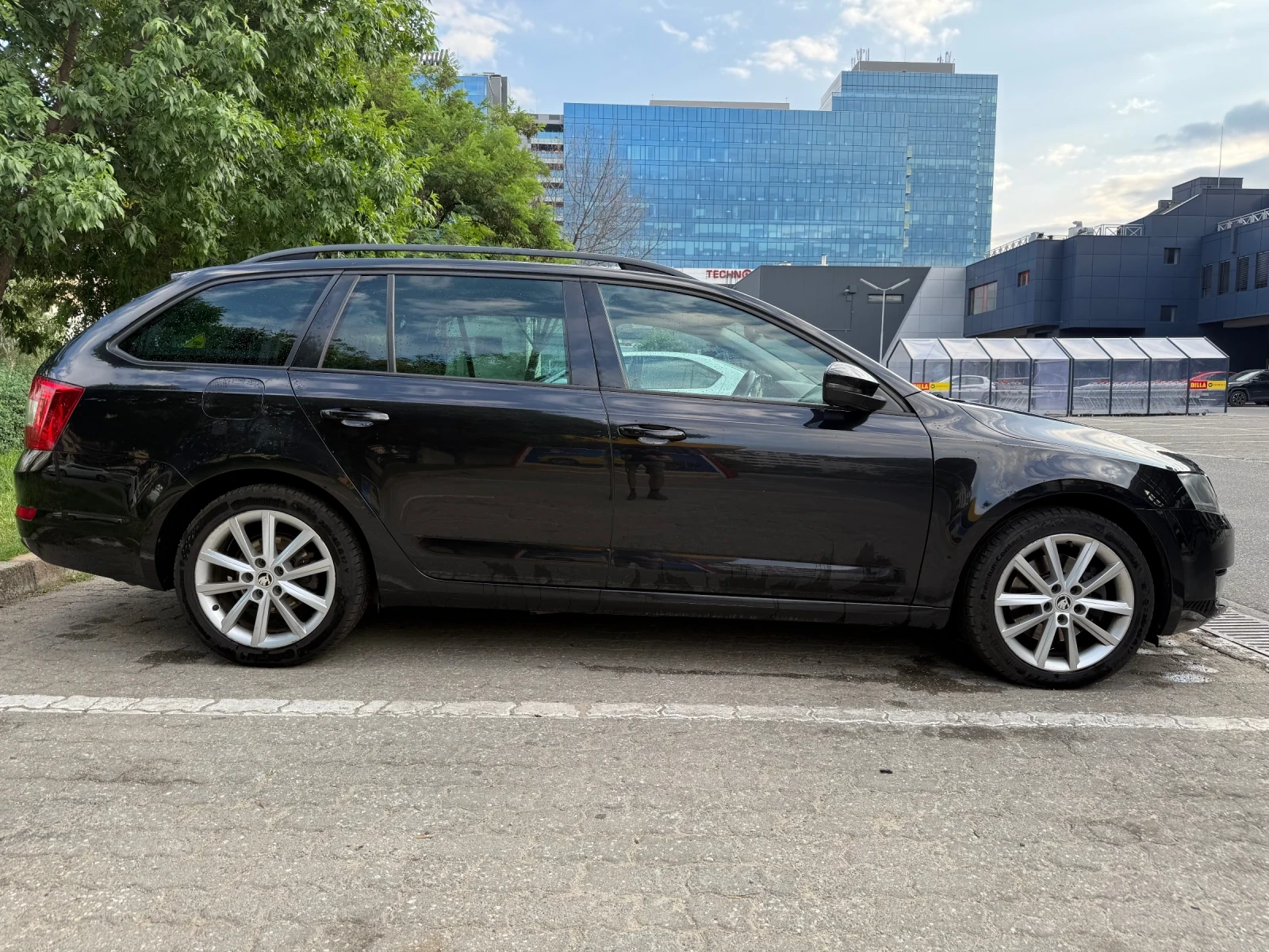 Skoda Octavia 1.8 TSI 4x4 - изображение 2