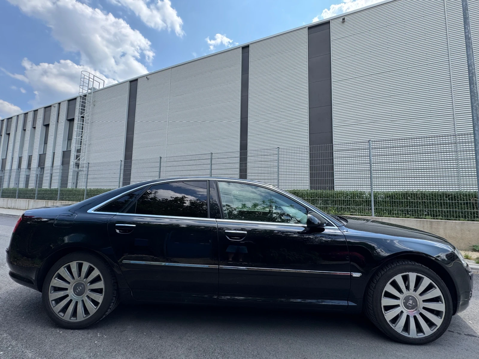 Audi A8 4.2  - изображение 7