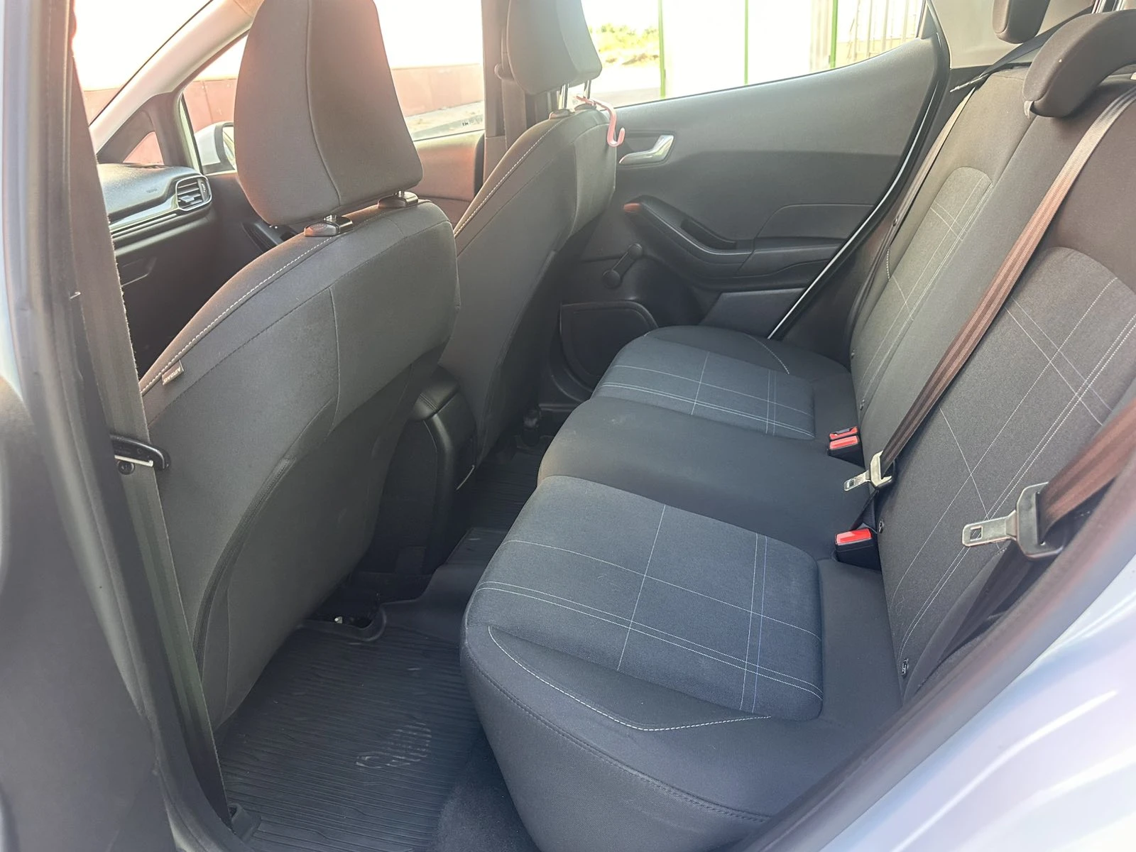 Ford Fiesta Business - изображение 7