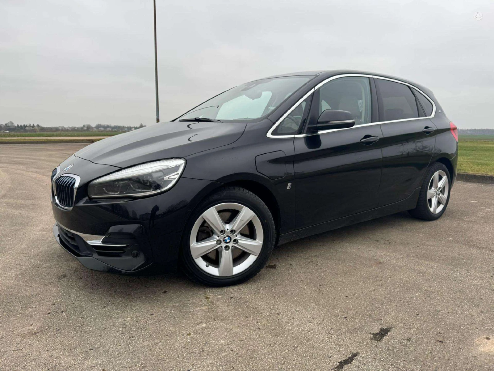BMW 2 Active Tourer 225Xe iPerformance - изображение 3
