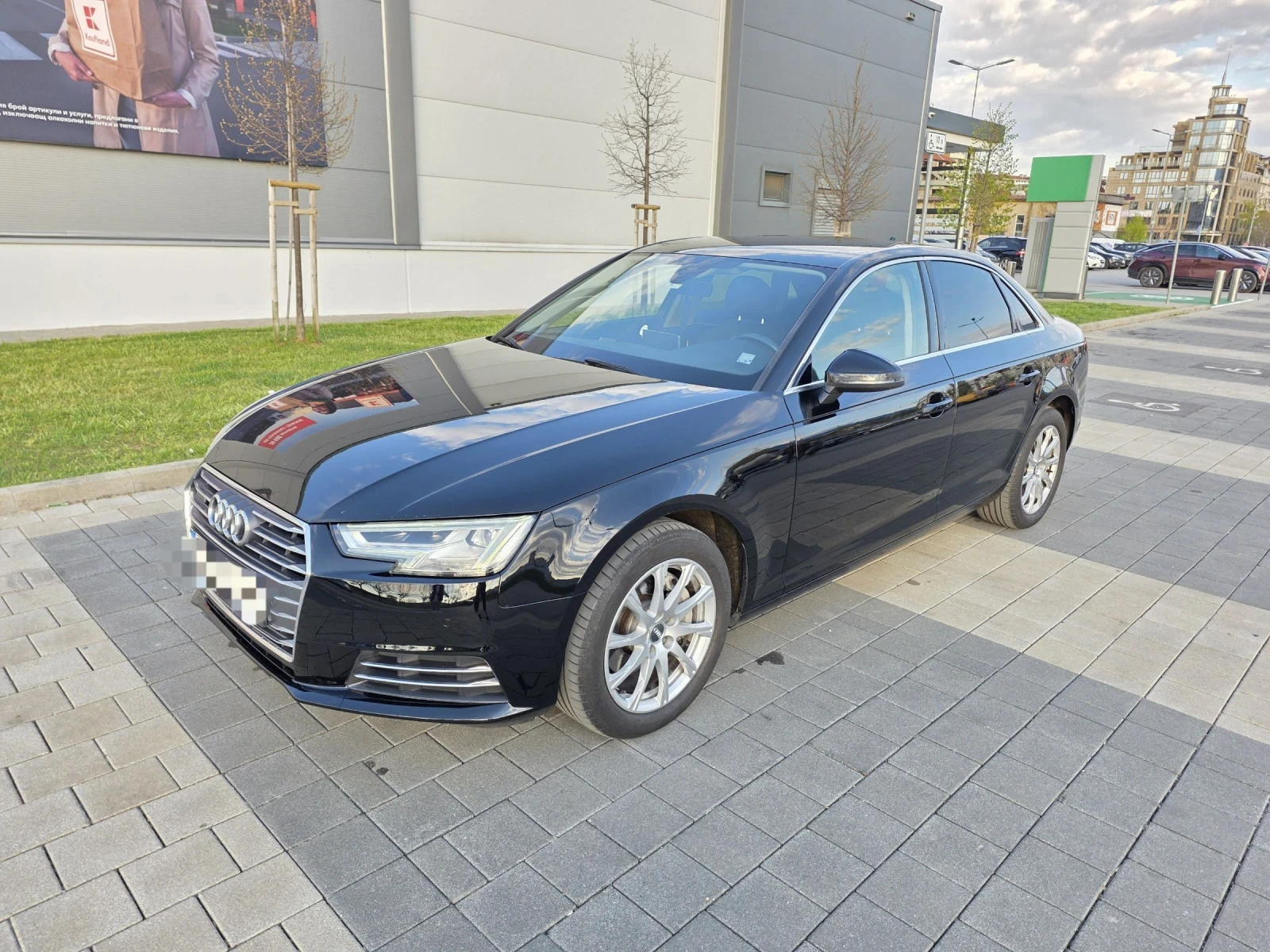 Audi A4 Quattro, снимка 2 - Автомобили и джипове - 53510461