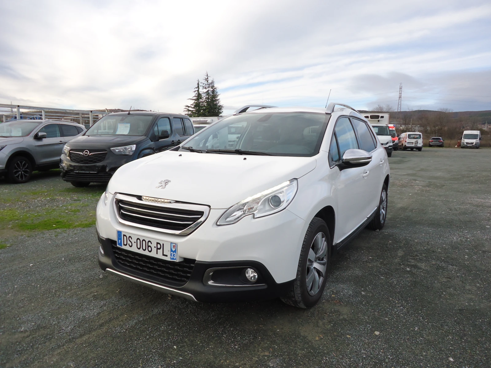 Peugeot 2008 1.6 E-HDI 92 �.�. Allure | Mobile.bg � ����������� 1