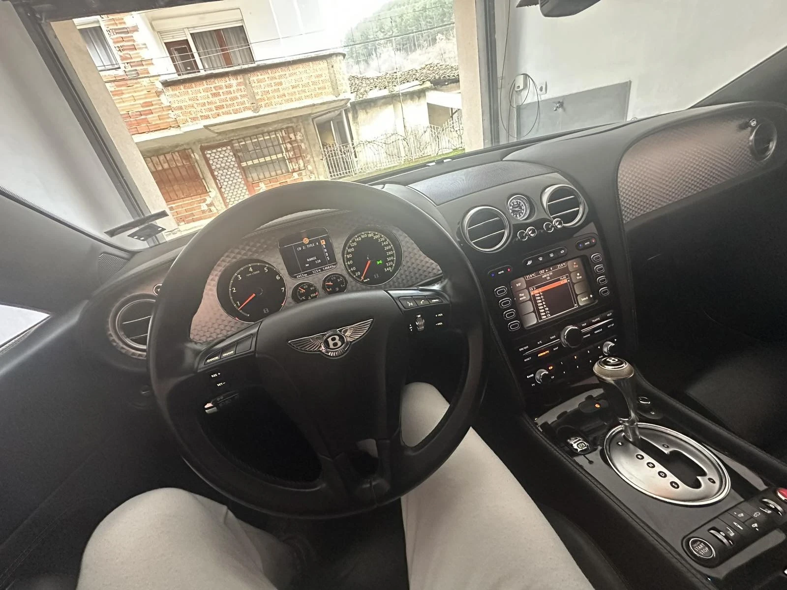 Bentley Continental gt  - изображение 10