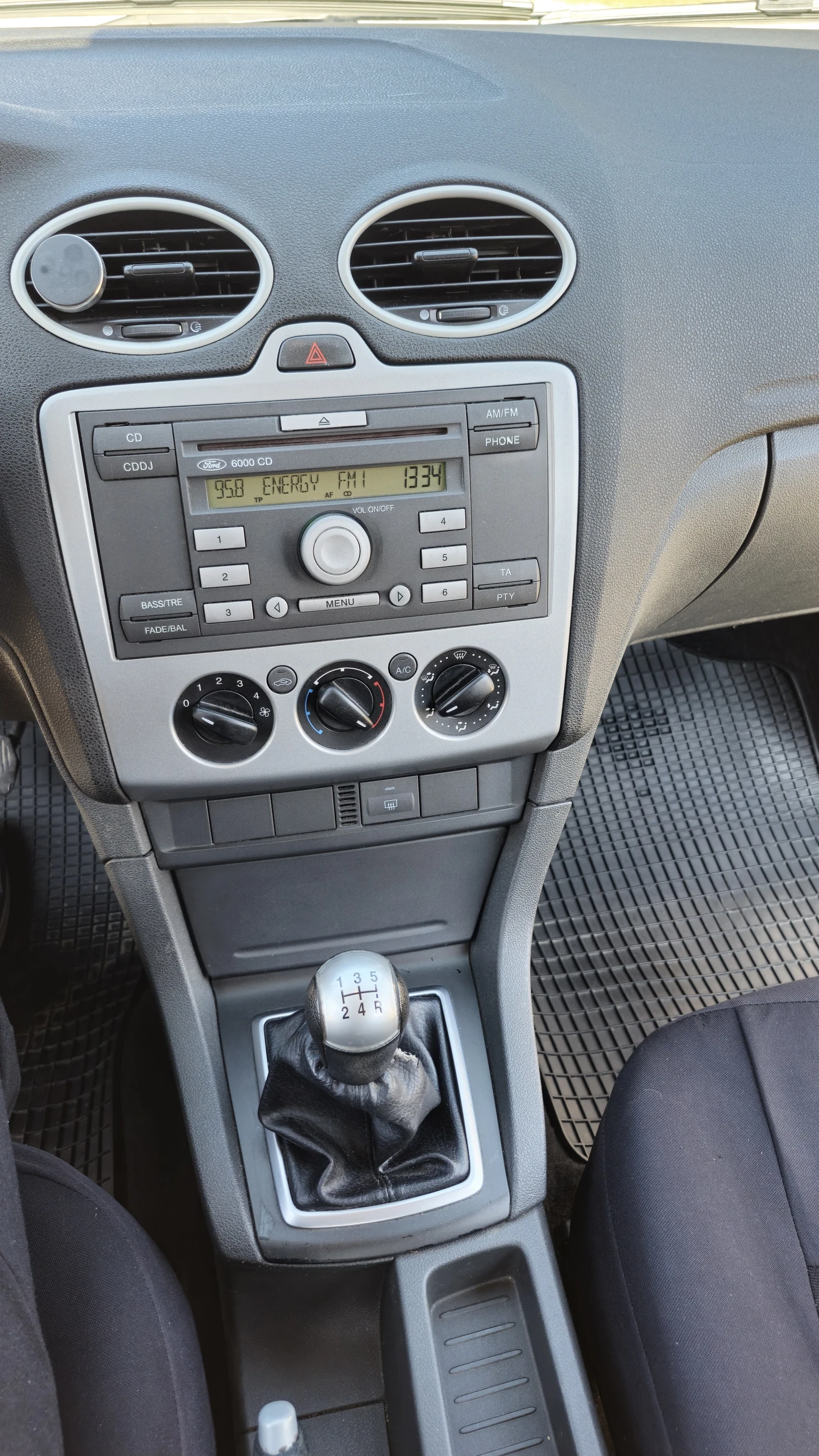 Ford Focus, снимка 13 - Автомобили и джипове - 53745457