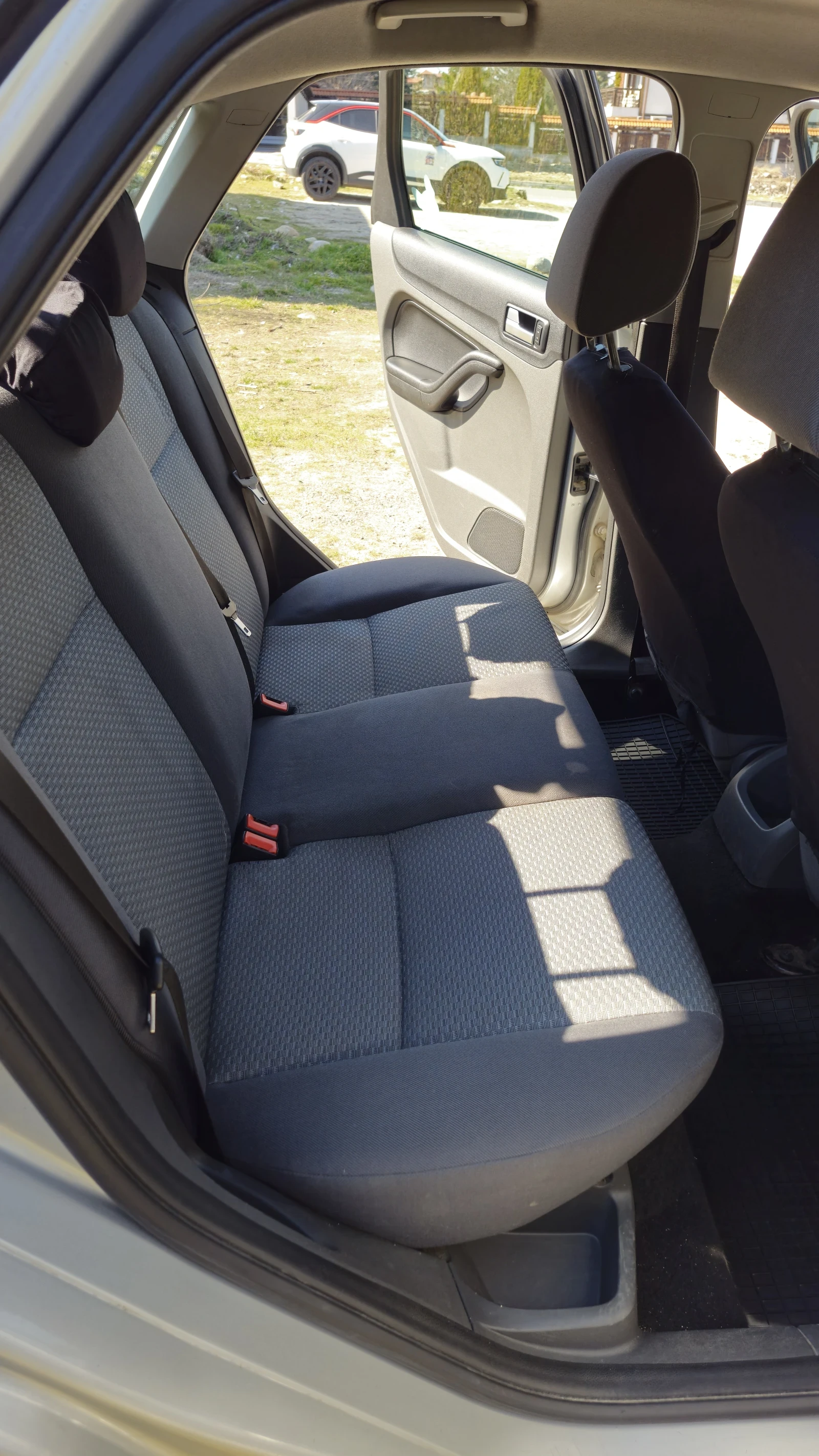 Ford Focus, снимка 15 - Автомобили и джипове - 53745457