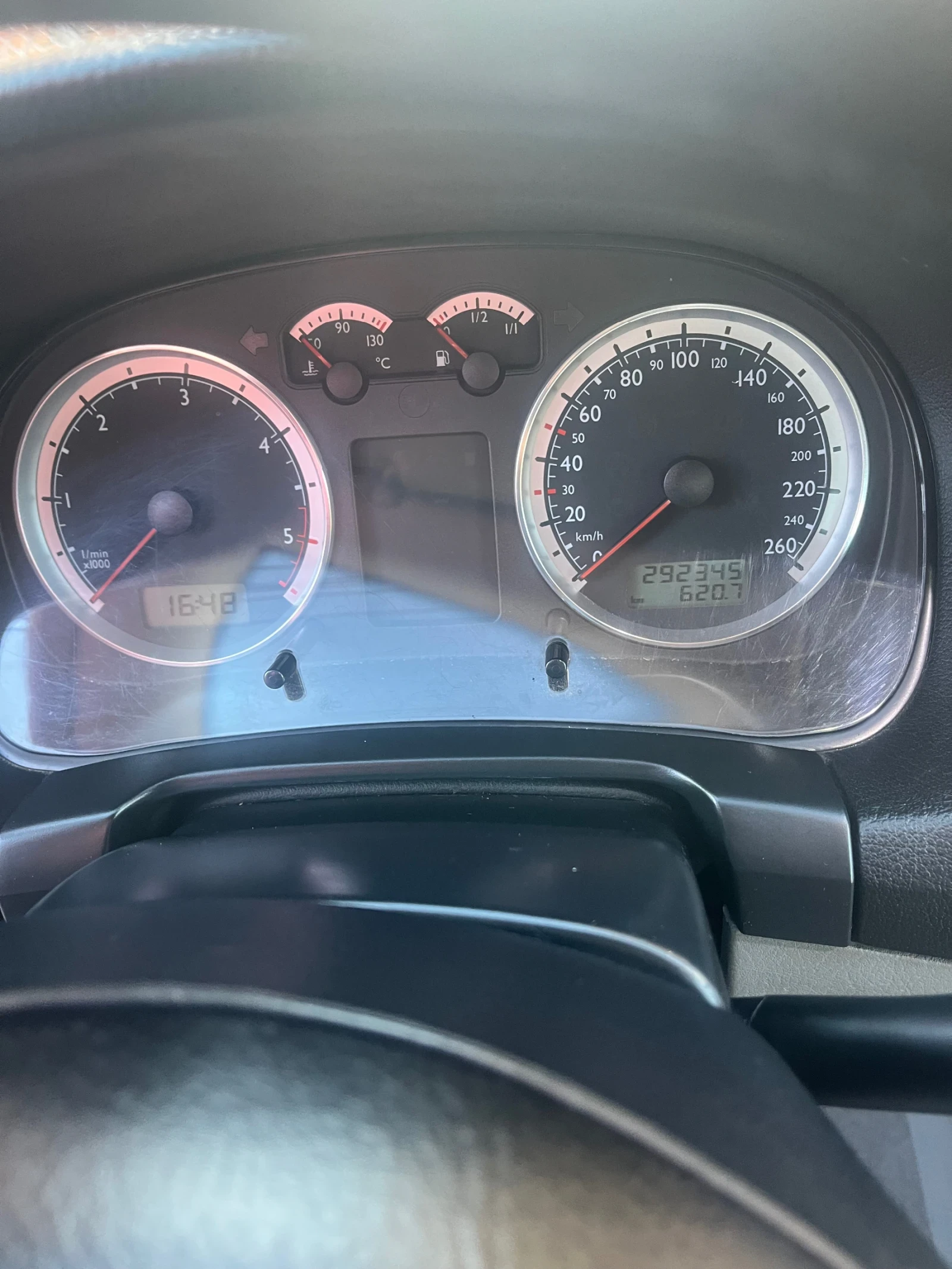 VW Bora, снимка 9 - Автомобили и джипове - 53838721