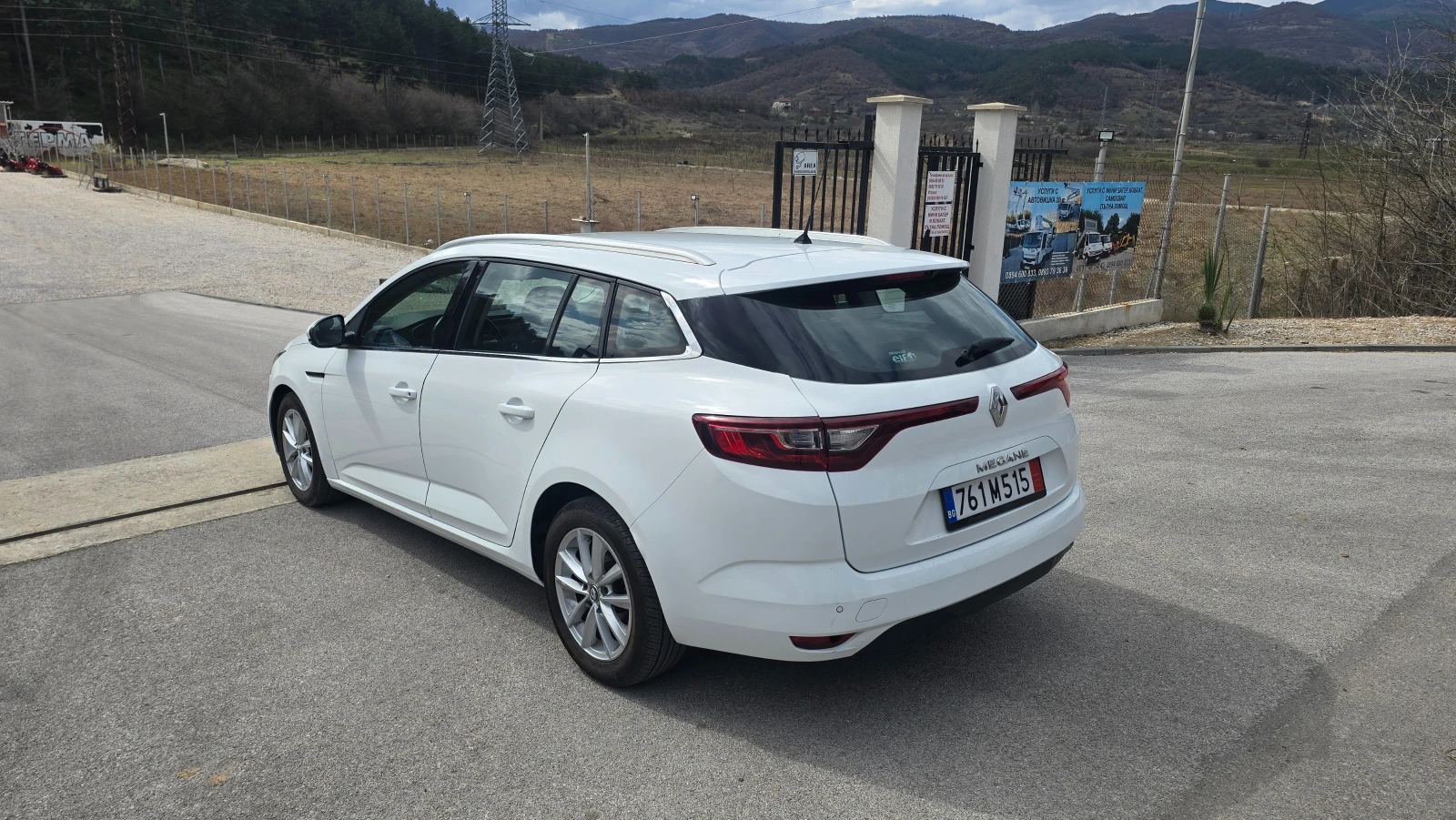 Renault Megane 1.5dCi Sporter.Нов внос, снимка 7 - Автомобили и джипове - 53938876