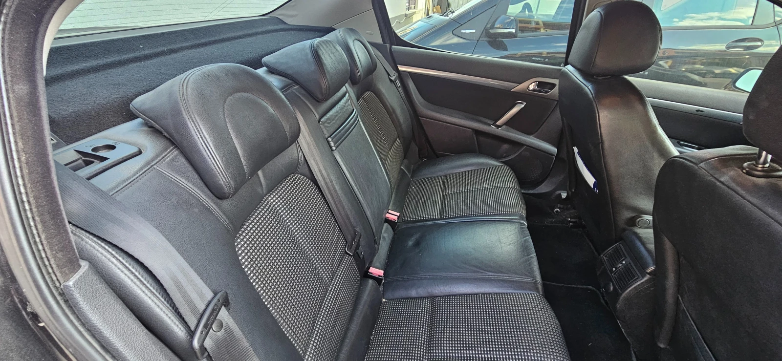 Peugeot 407 2.0 HDI, снимка 7 - Автомобили и джипове - 54013934