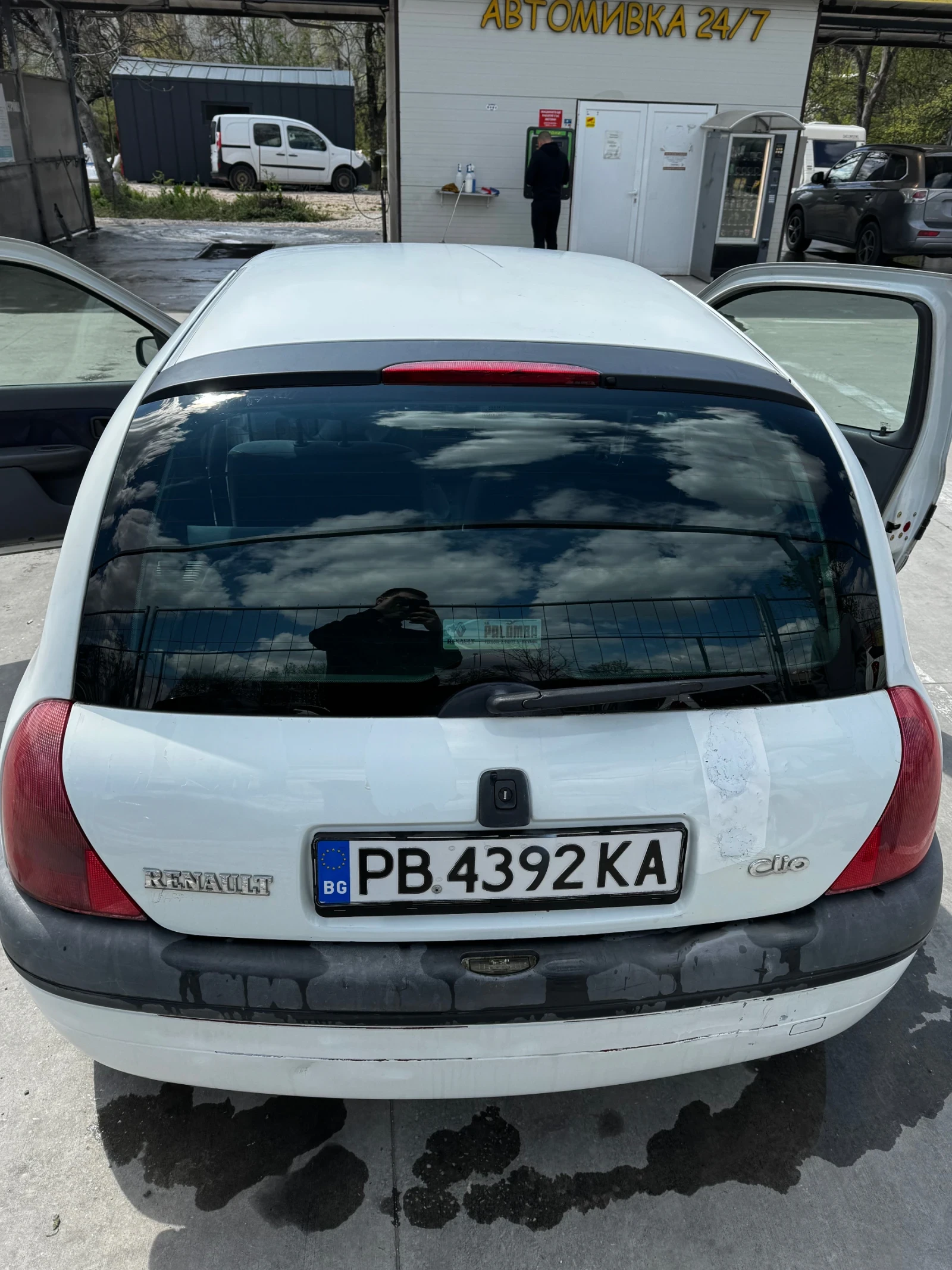 Renault Clio, снимка 5 - Автомобили и джипове - 54156654