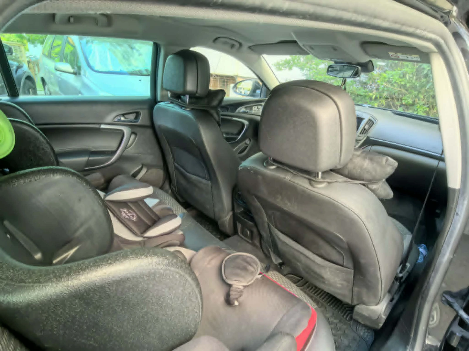 Opel Insignia, снимка 2 - Автомобили и джипове - 54354126