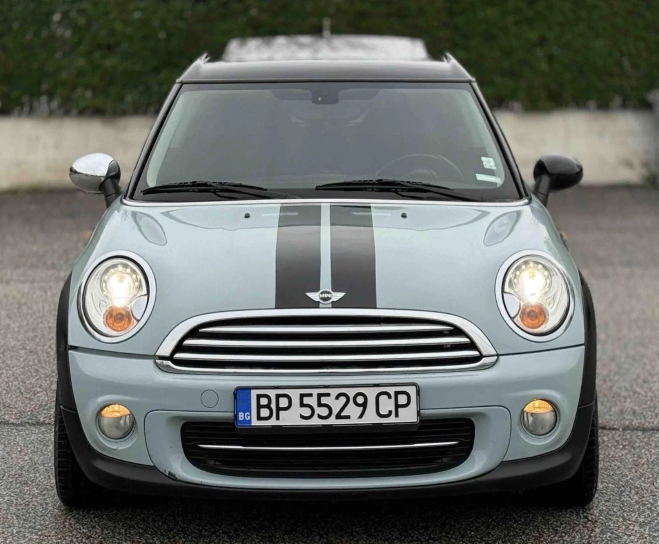 Mini Clubman 1.6d автомат/панорама/обслужена, снимка 6 - Автомобили и джипове - 54810336