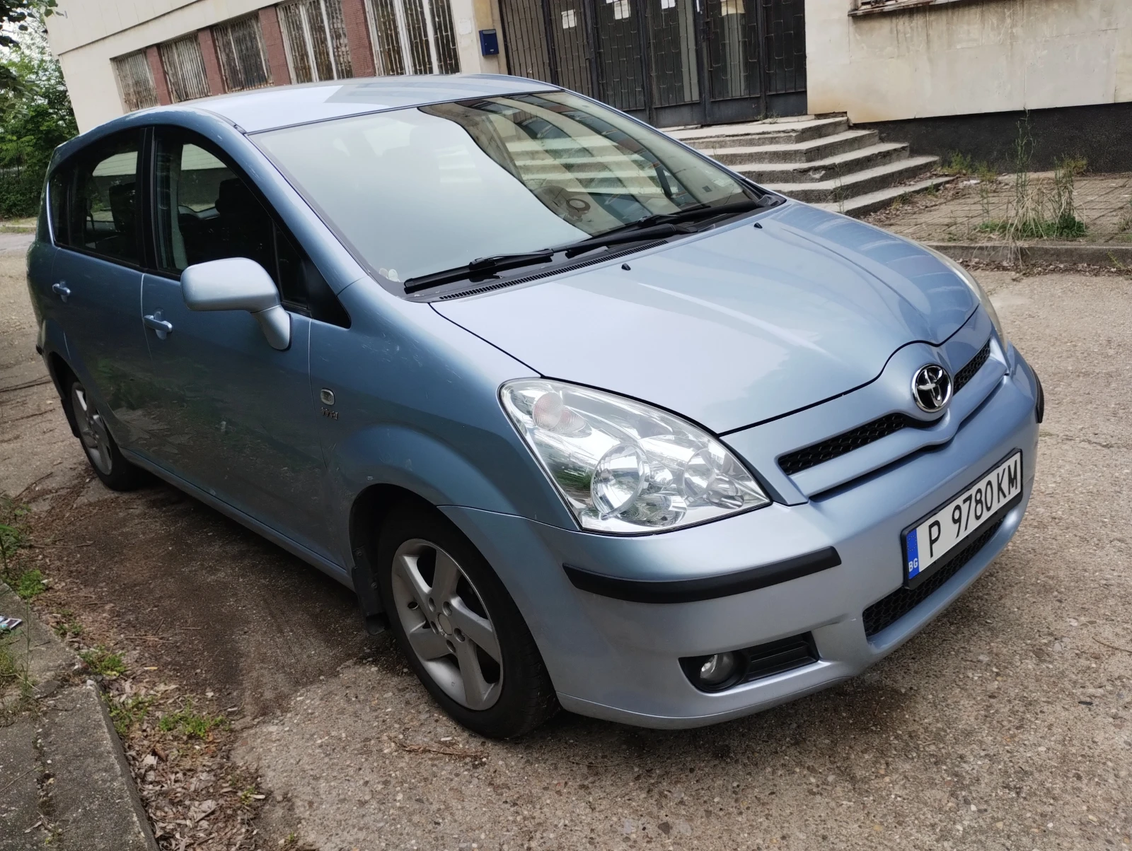 Toyota Corolla verso, снимка 2 - Автомобили и джипове - 54827742