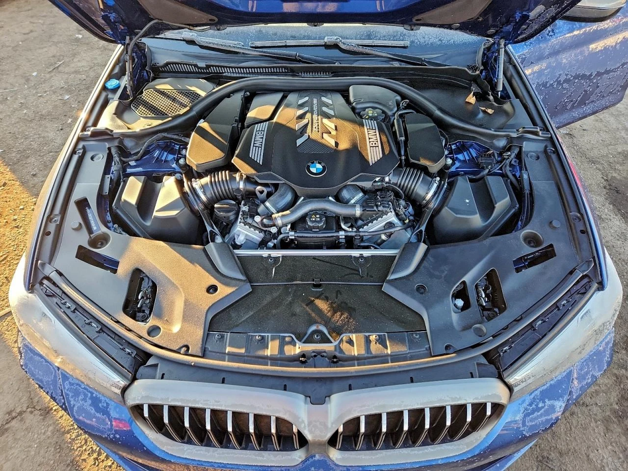 BMW 550 4.4l MXi, снимка 11 - Автомобили и джипове - 55093523