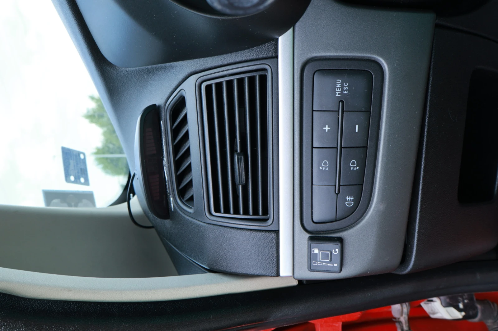 Fiat Punto Газ-Бензин, снимка 6 - Автомобили и джипове - 55172376