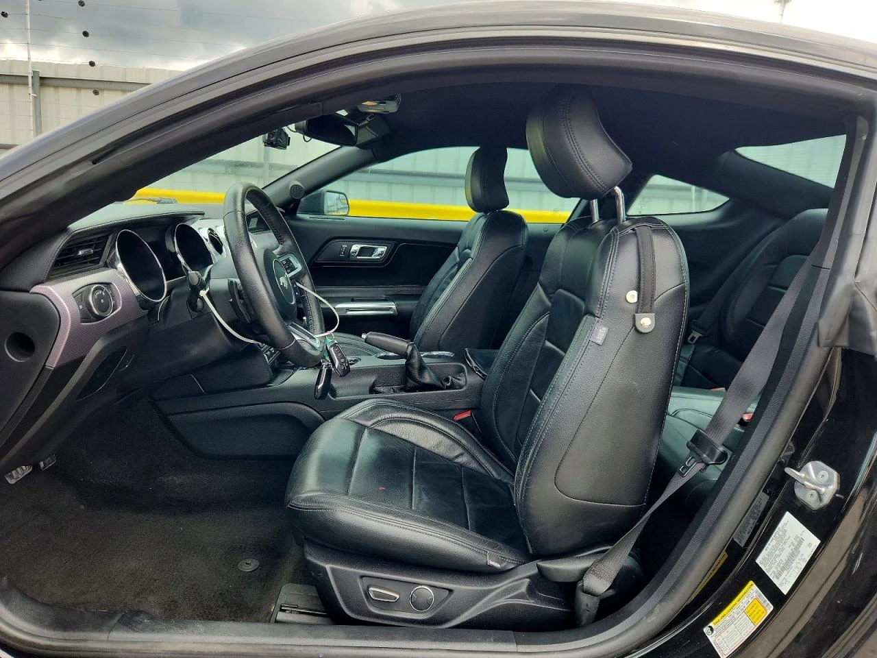 Ford Mustang 2.3l, снимка 7 - Автомобили и джипове - 55243533