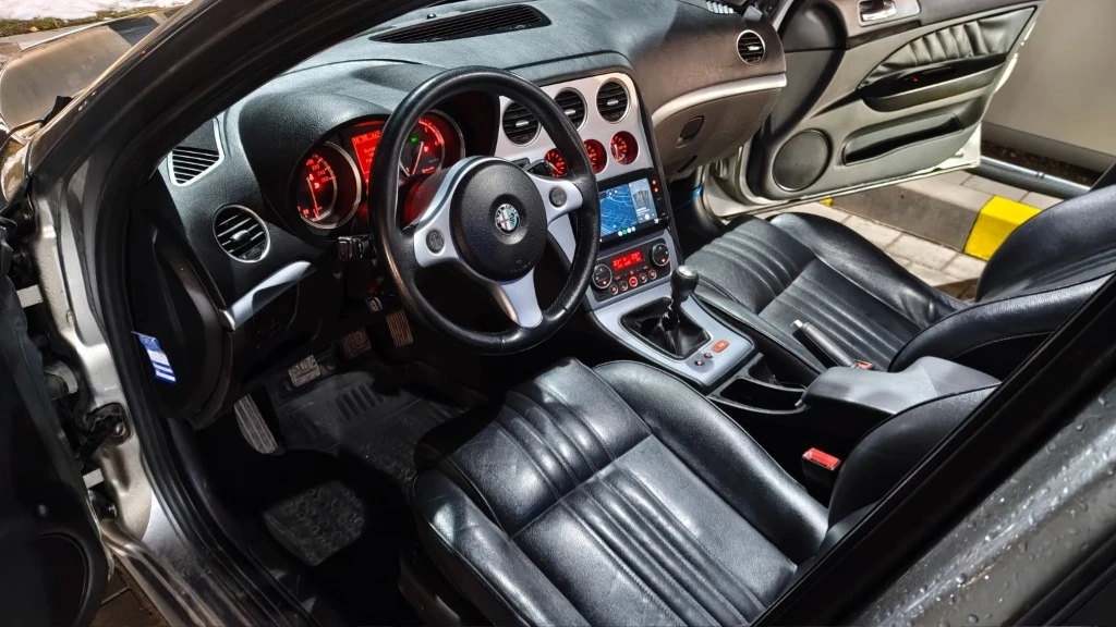 Alfa Romeo 159 sportwagon JTDm, снимка 7 - Автомобили и джипове - 55636661