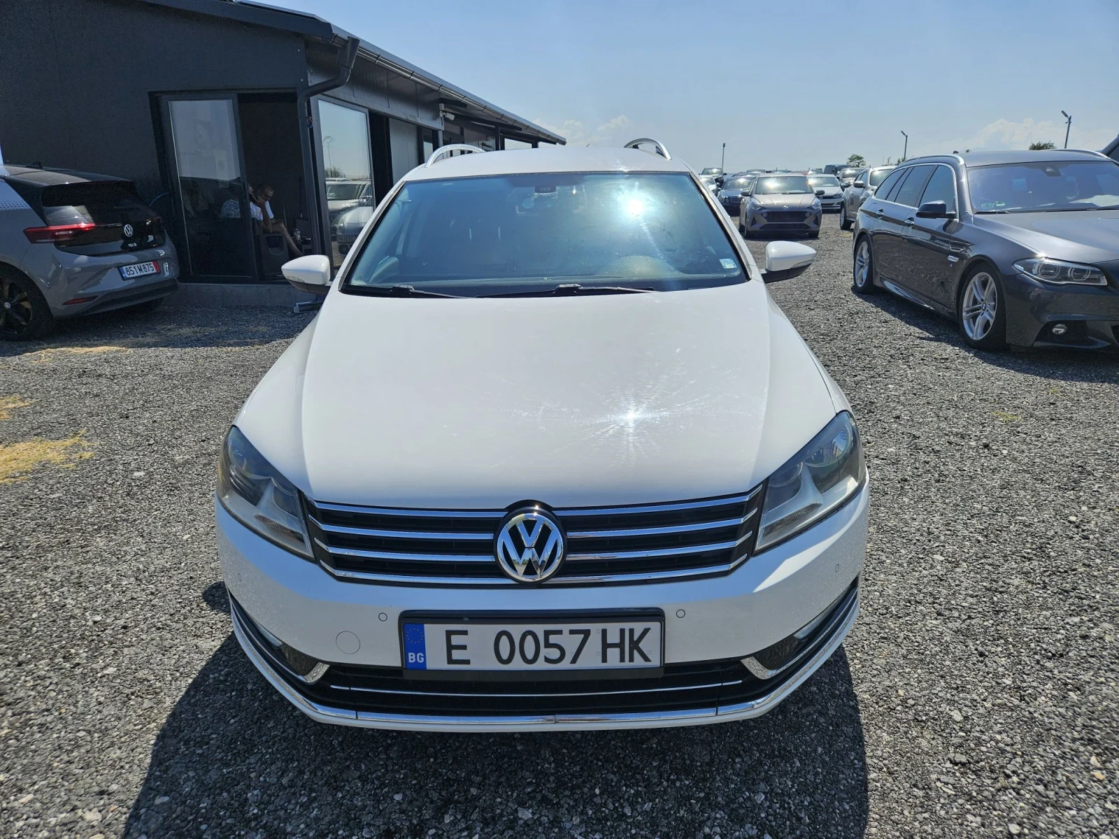 VW Passat 2.0 TDI AUTOMATIC, снимка 8 - Автомобили и джипове - 55655354