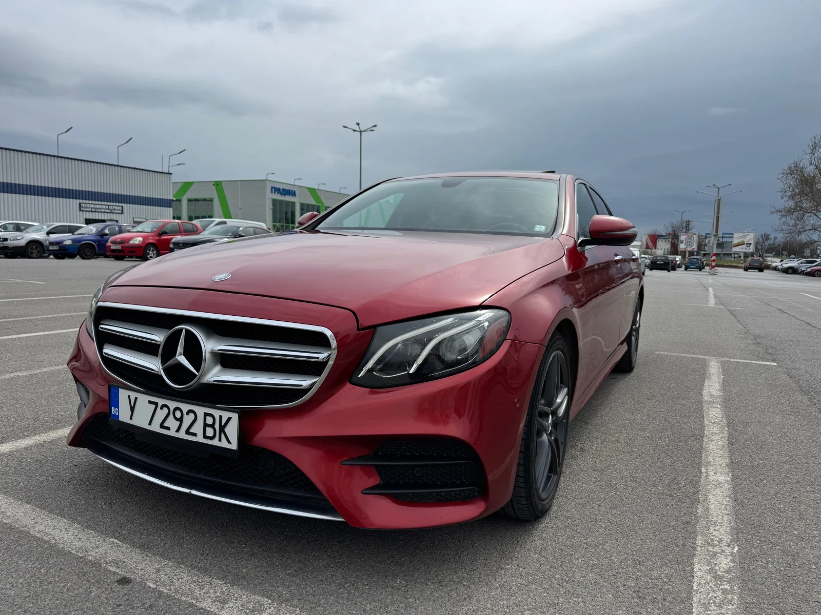 Mercedes-Benz E 300