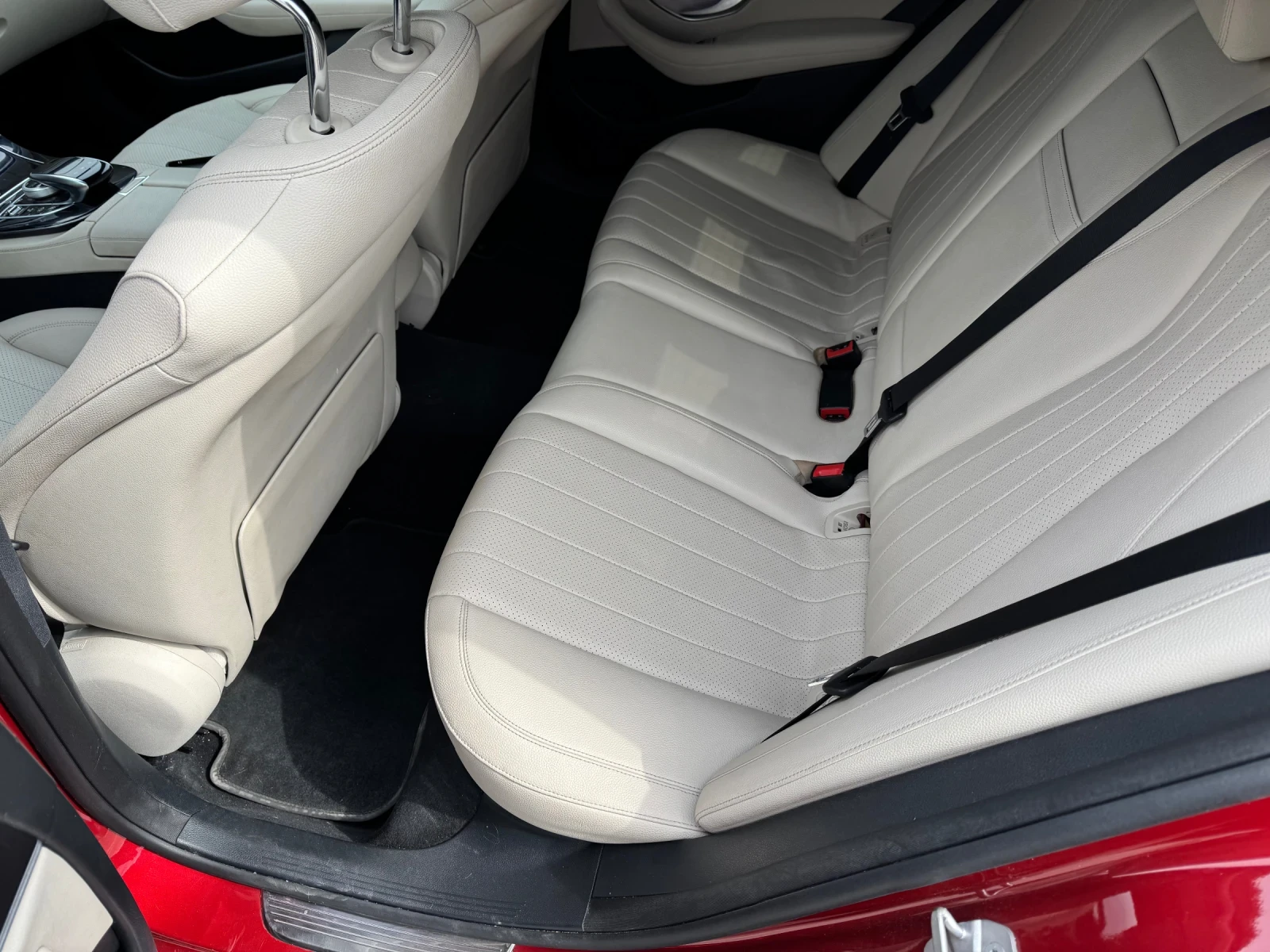 Mercedes-Benz E 300, снимка 7 - Автомобили и джипове - 55777835
