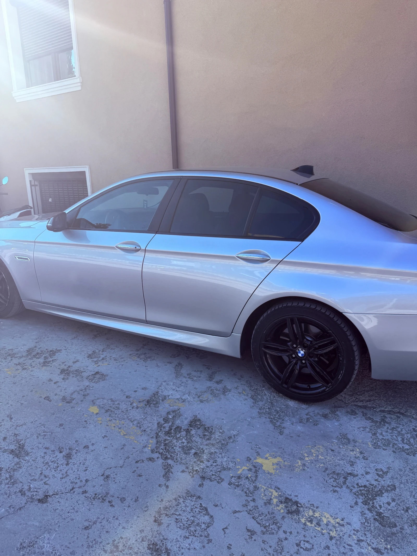 BMW 530 Хdrive, снимка 13 - Автомобили и джипове - 56654986