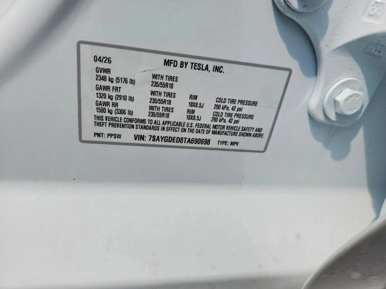 Tesla Model Y, снимка 13 - Автомобили и джипове - 56688511