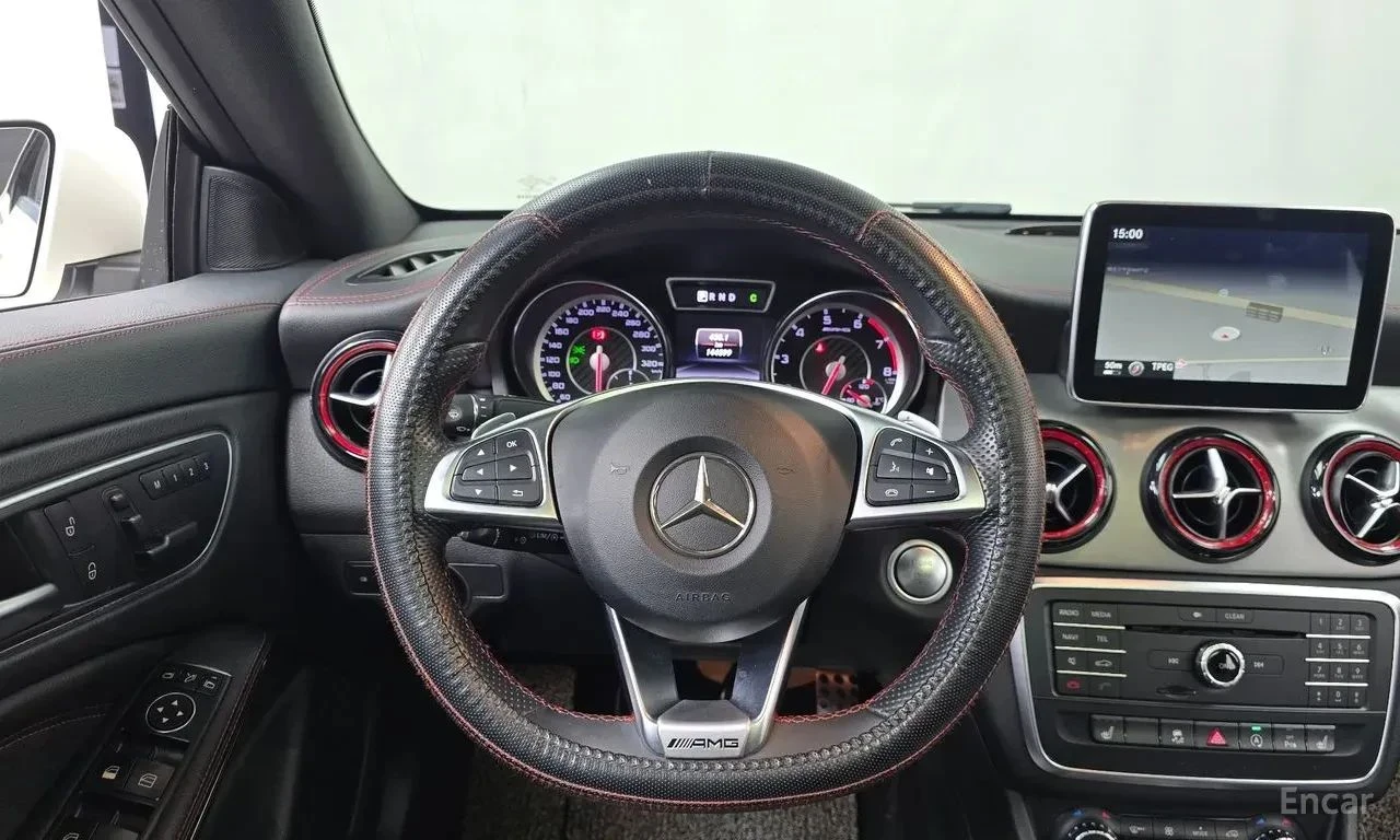 Mercedes-Benz CLA 45 AMG, снимка 10 - Автомобили и джипове - 56736706