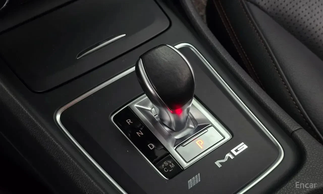 Mercedes-Benz CLA 45 AMG, снимка 14 - Автомобили и джипове - 56736706