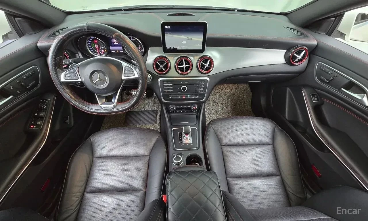 Mercedes-Benz CLA 45 AMG, снимка 9 - Автомобили и джипове - 56736706