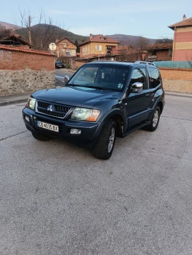 Mitsubishi Pajero, снимка 1 — Bazar.bg Mitsubishi Pajero, снимка 1