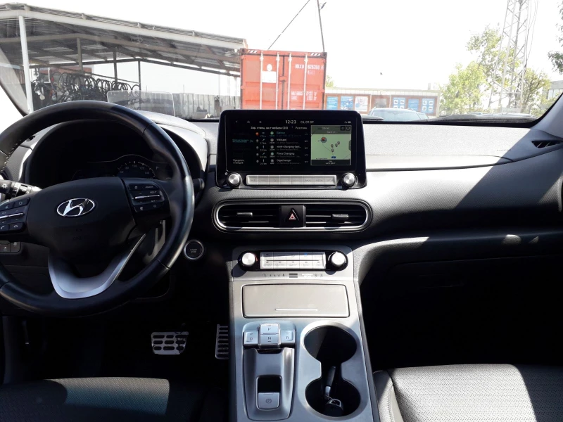 Hyundai Kona 64kw Premium, снимка 13 - Автомобили и джипове - 47184081