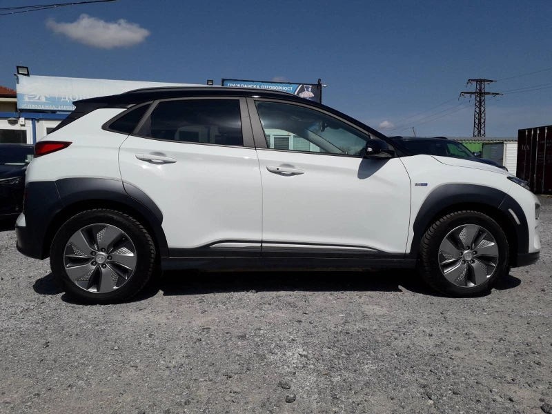 Hyundai Kona 64kw Premium, снимка 8 - Автомобили и джипове - 47184081