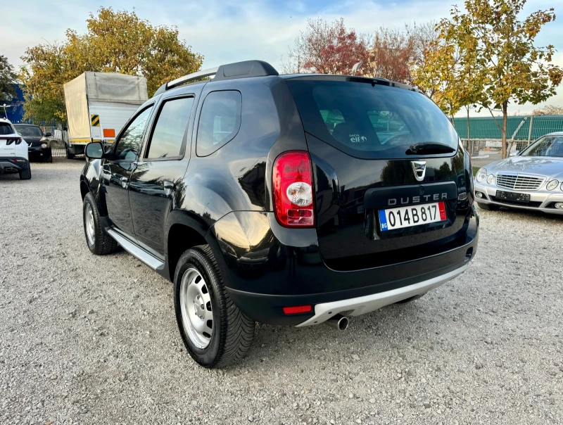 Dacia Duster 1.6i -- ТОП СЪСТОЯНИЕ  , снимка 3 - Автомобили и джипове - 47711641