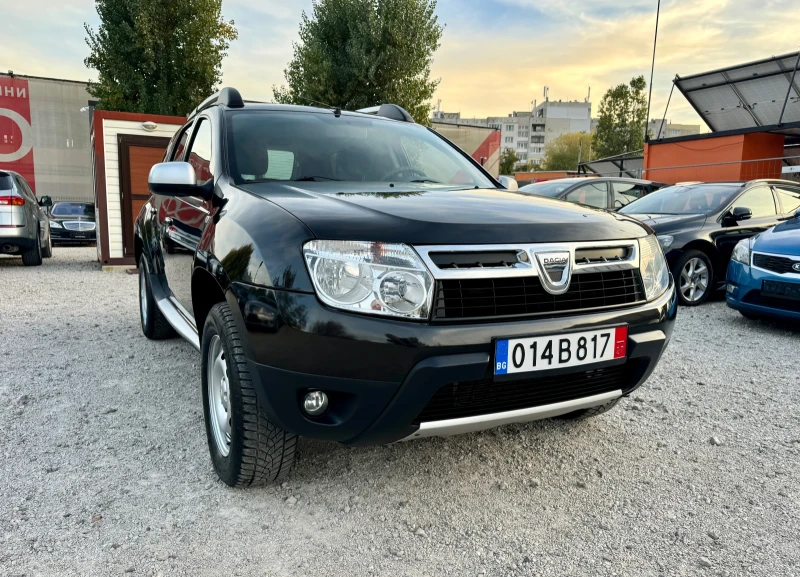 Dacia Duster 1.6i -- ТОП СЪСТОЯНИЕ  , снимка 7 - Автомобили и джипове - 47711641