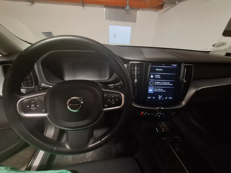 Volvo XC60 D4, снимка 8 - Автомобили и джипове - 52596042