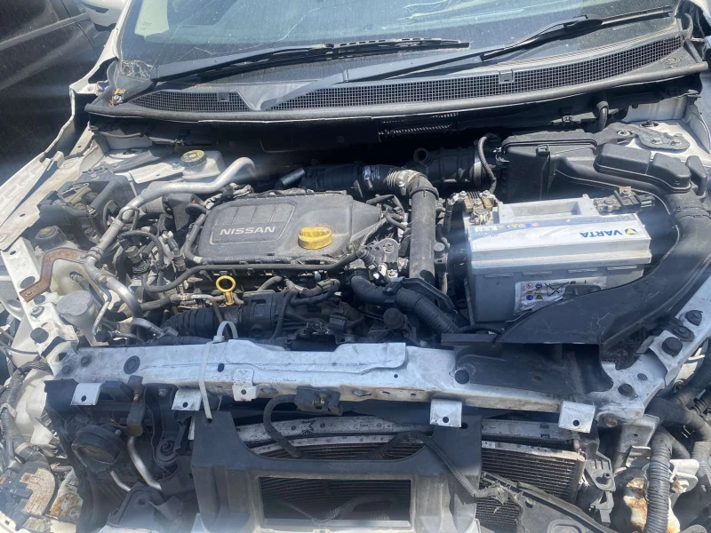 Nissan Qashqai, снимка 8 - Автомобили и джипове - 51186500