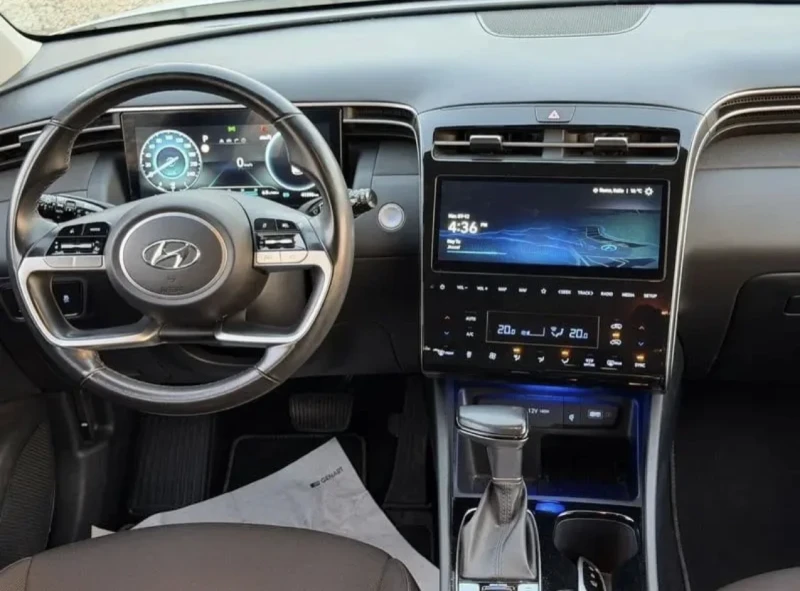 Hyundai Tucson, снимка 8 - Автомобили и джипове - 53043317