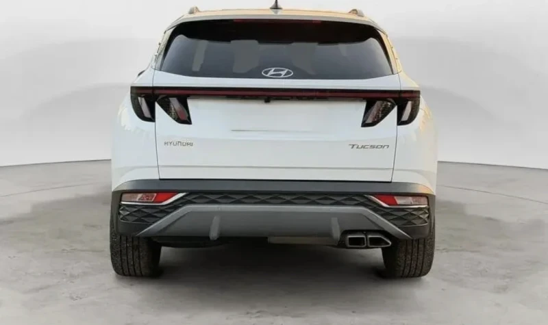 Hyundai Tucson, снимка 5 - Автомобили и джипове - 53043317