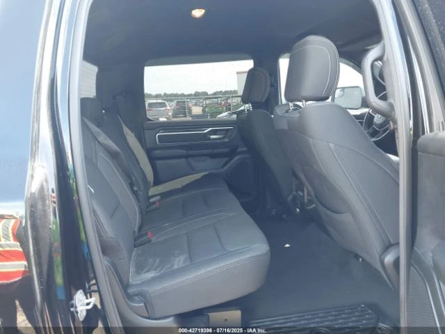 Dodge RAM 1500 BIG HORN 4X4 5'7 BOX - изображение 7